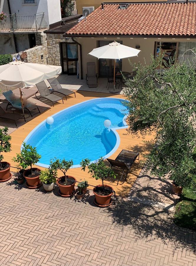 B&B Villa Dall'Agnola 가르다 외부 사진